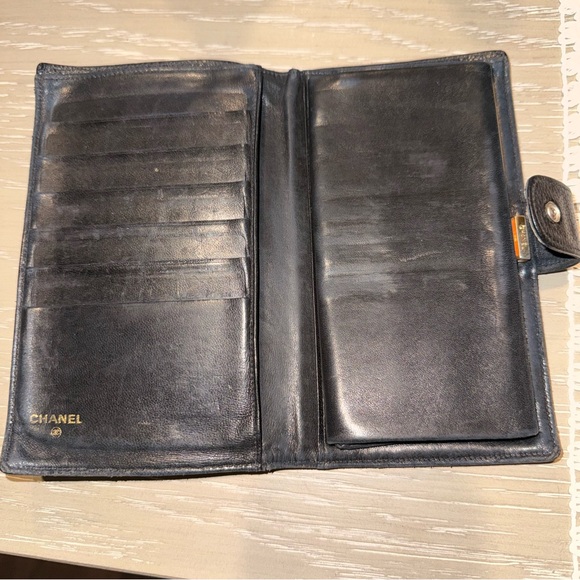 CHANEL Long Wallet Black Caviar Skin Leather CC Authentic - Good - Picture 2 of 14